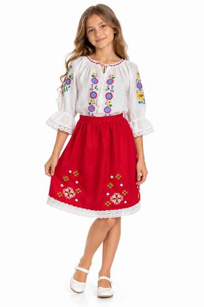 Costum fete N alb/rosu