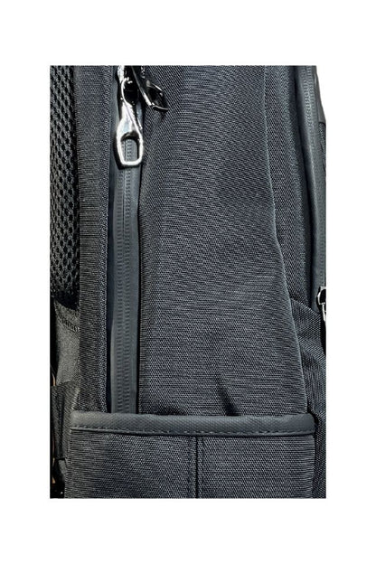 Ghiozdan Smart cu USB 22B, negru mat