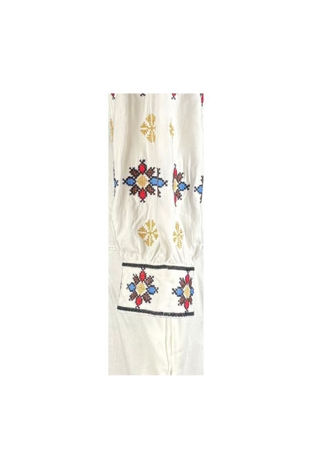 Rochie traditionala dama R25 alb/maro