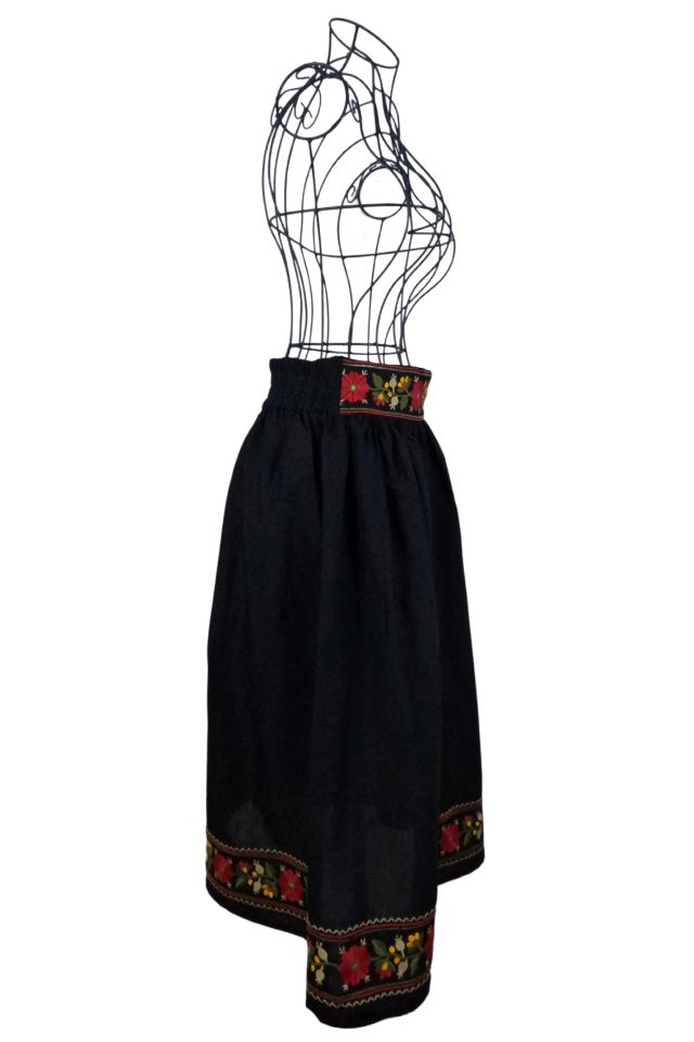 Fusta dama traditionala, negru/verde