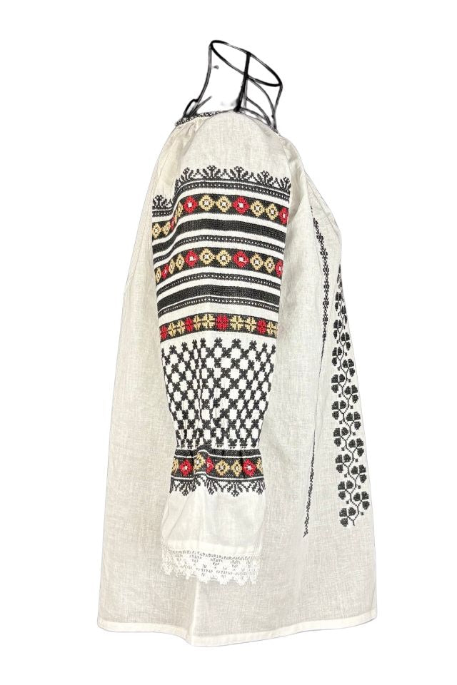 Bluza dama tip ie D24 alb optic/negru