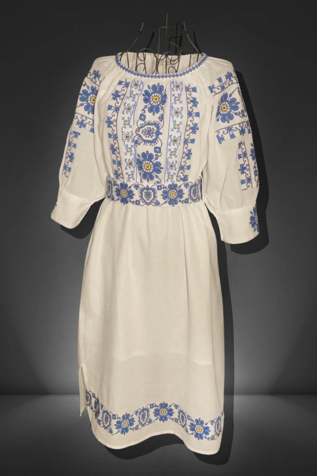 Rochie traditionala dama, R 601A