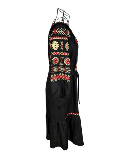Rochie traditionala dama R25 negru/rosu