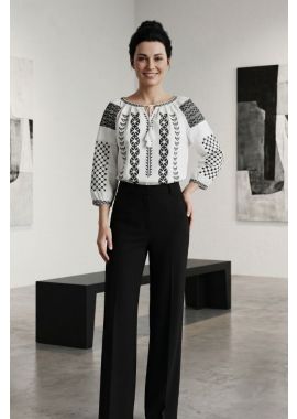 Ie dama traditionala M26 alb/negru